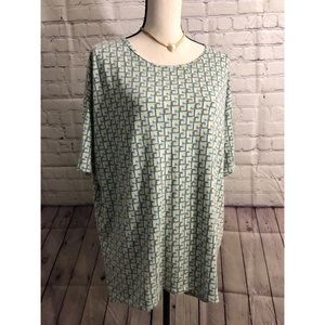 {Lularoe Small} Simply Comfortable T-shirt